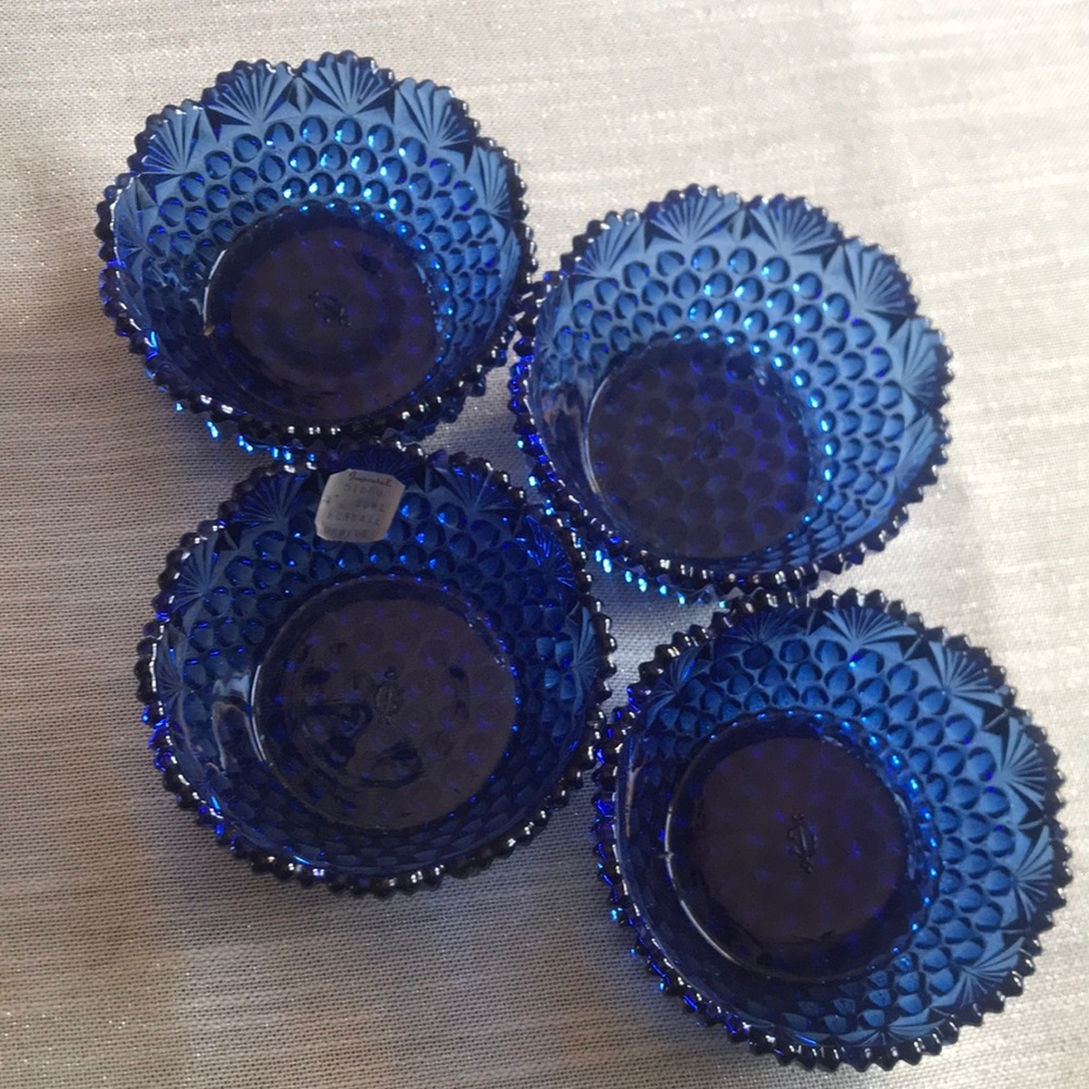 Vintage Imperial 4’ Bowl - Hobnail Blue